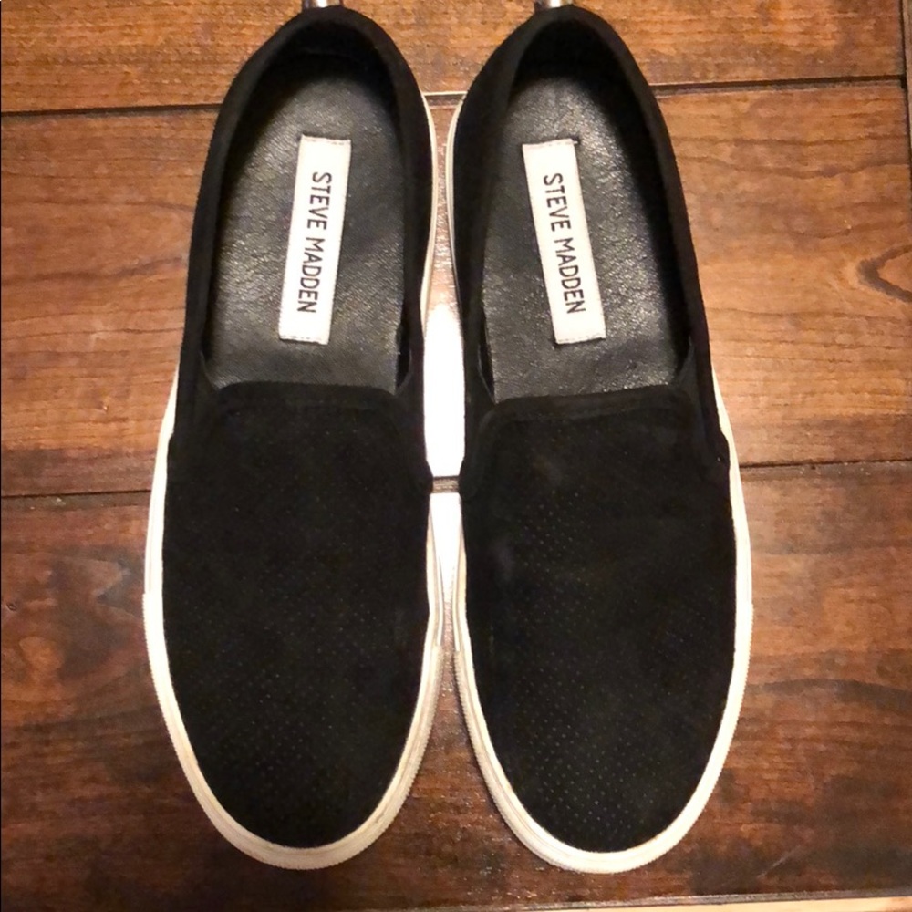 Steve Madden slip ons - Black 7.5